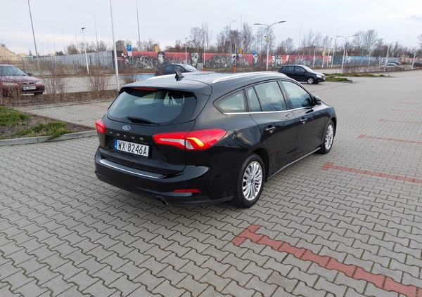 Ford Focus cena 55800 przebieg: 149000, rok produkcji 2019 z Legionowo małe 254